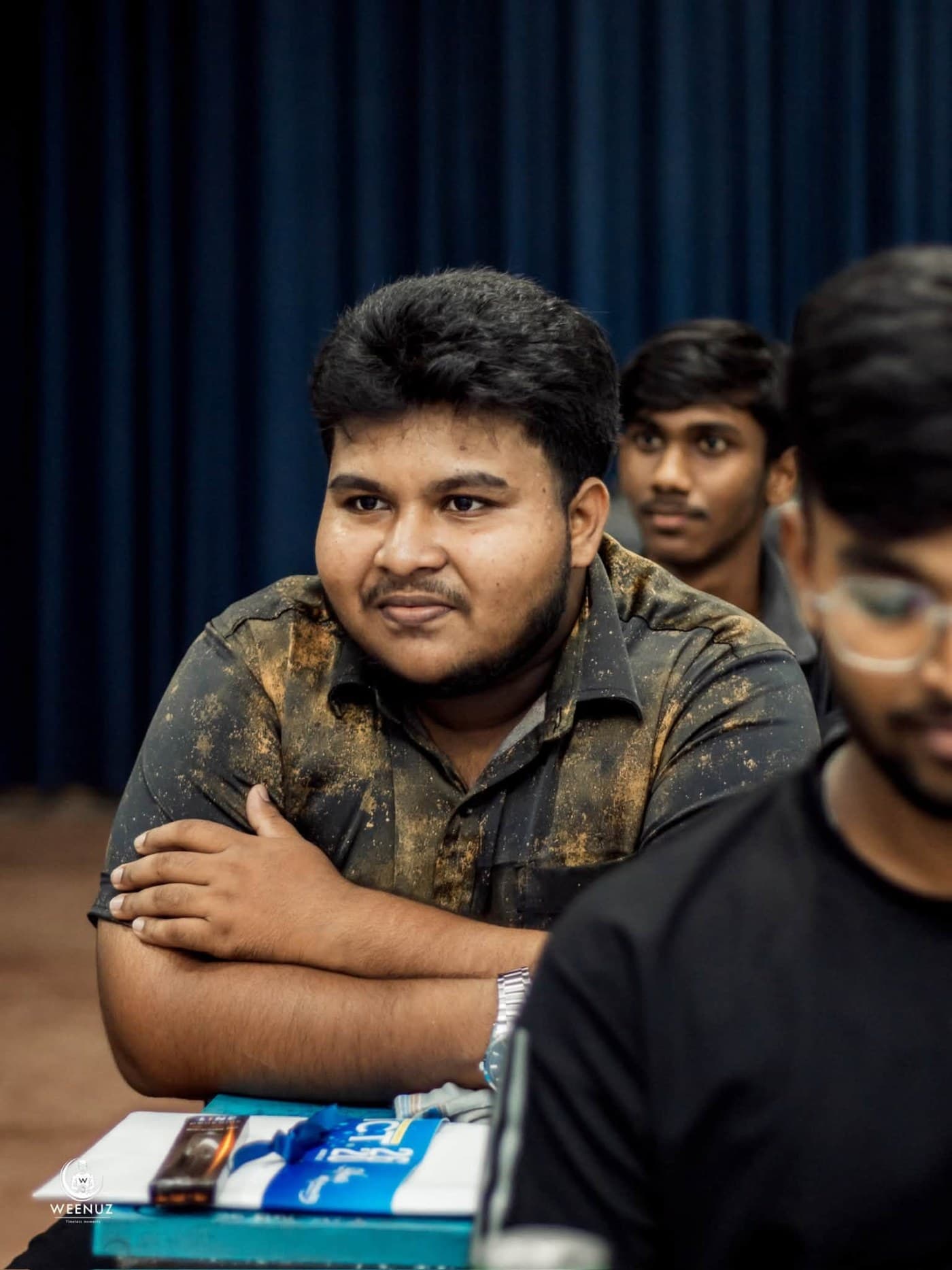 සිසුන් පාඩමට සවන් දෙමින් — NextGen ICT උසස් පෙළ තොරතුරු හා සන්නිවේදන තාක්ෂණය (ICT), සුභාෂණ කරුණානායක